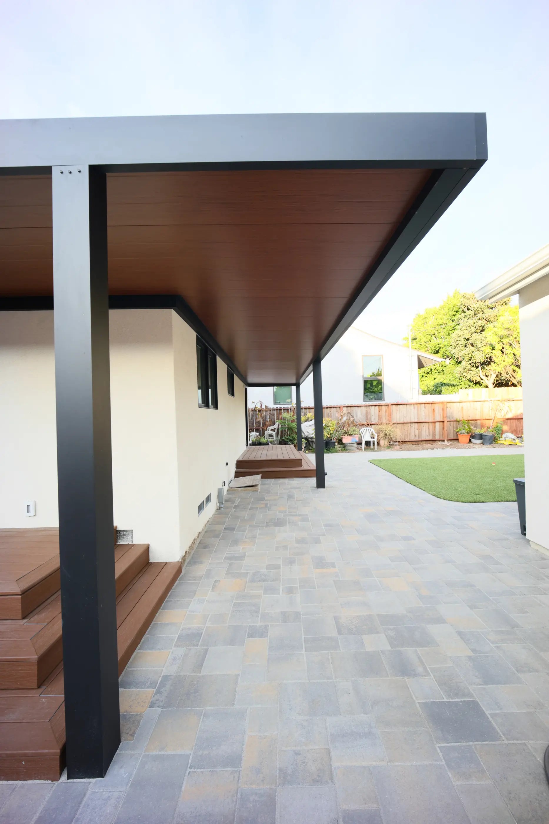 Project Dimensions for an aluminum patio system